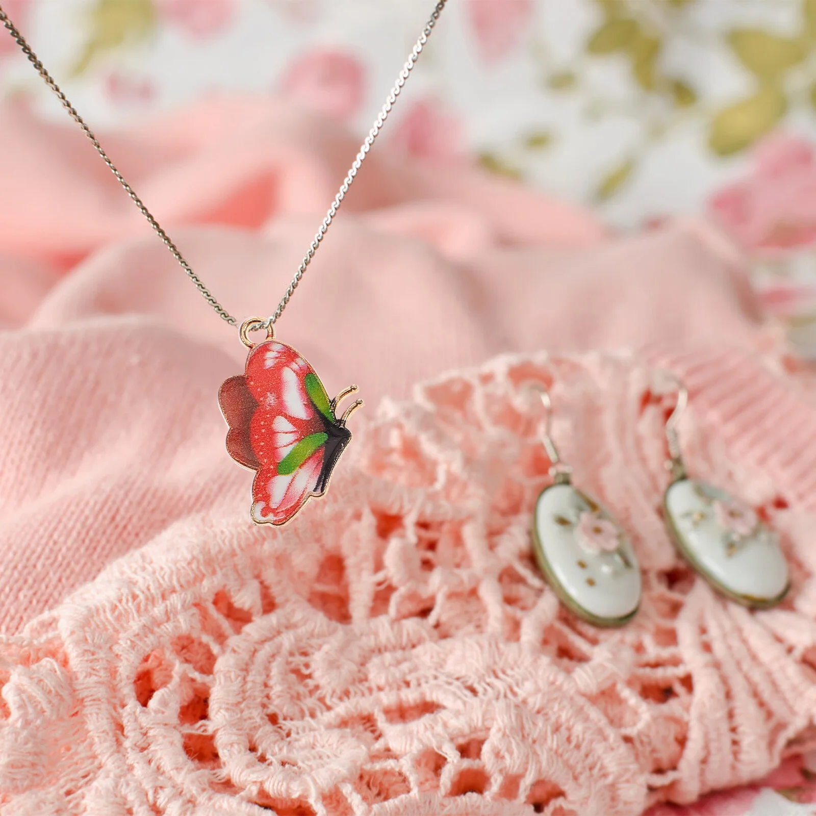 18 Pcs Butterfly Pendant Jewelry Decors Amulet Necklace Charms For Bracelet Making Enamel Colorful DIY Printing Pendants
18 Pcs Butterfly Pendant Jewelry Decors Amulet Necklace Charms For Bracelet Making Enamel Colorful DIY Printing Pendants
