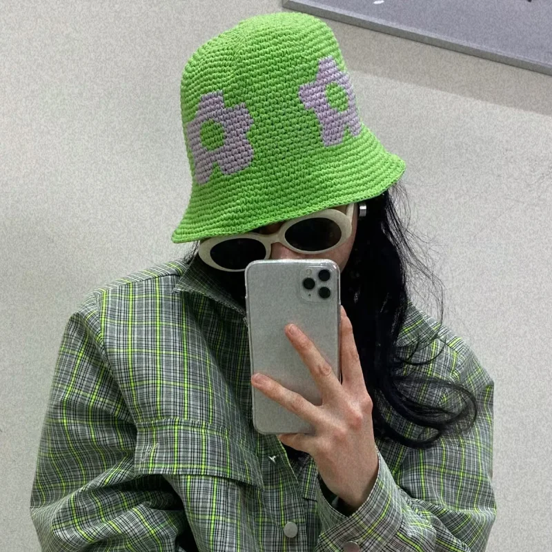 Панама женская вязаная крючком, модная пляжная Панама в корейском ретро стиле, с цветами, ручная вязка, весна-лето
Панама женская вязаная крючком, модная пляжная Панама в корейском ретро стиле, с цветами, ручная вязка, весна-лето