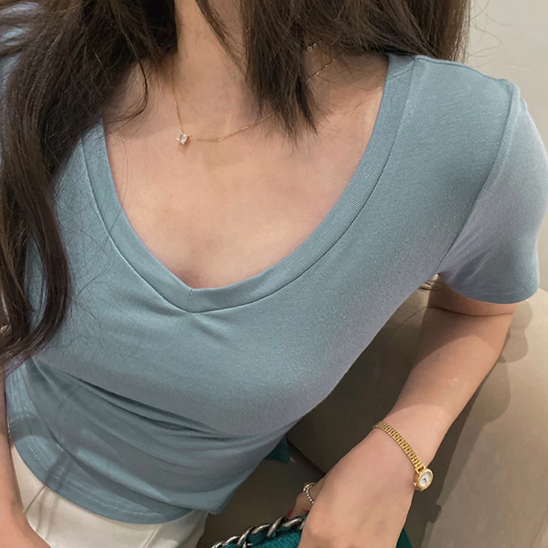 V Neck White Crop Top Women Summer Casual T Shirt Basic Sexy Streetwear Ribber Black Short Sleeve Tops
V Neck White Crop Top Women Summer Casual T Shirt Basic Sexy Streetwear Ribber Black Short Sleeve Tops