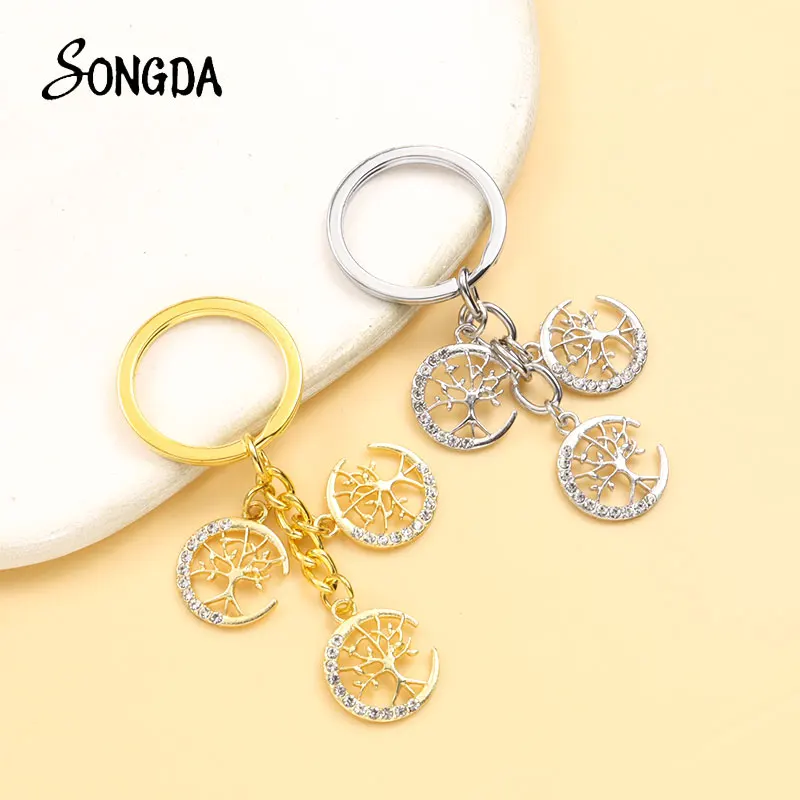 Creative Tree of Life Keychain Crystal Moon Alloy Pendants Key Ring for Women Luxury Jewelry Purse Backpack Car Bag Accessories 
Creative Tree of Life Keychain Crystal Moon Alloy Pendants Key Ring for Women Luxury Jewelry Purse Backpack Car Bag Accessories