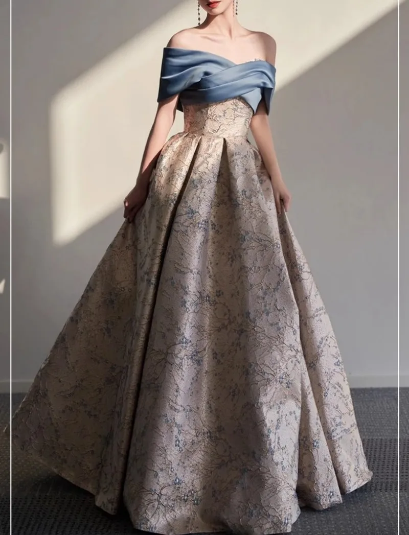 Elegant V-neck Satin A-line Prom Dresses Off the Shoulder Wedding Dress New Evening Gowns For Women 2023 فساتين سهره فاخره
Elegant V-neck Satin A-line Prom Dresses Off the Shoulder Wedding Dress New Evening Gowns For Women 2023 فساتين سهره فاخره