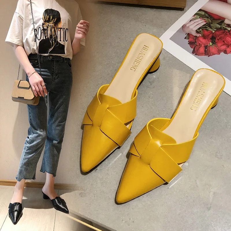 Female Shoes Slippers Heels Low Cover Toe Slides Square heel Fashion 2022 High Soft Pointed Block Luxury PU Rome Rubber Fabric B
Female Shoes Slippers Heels Low Cover Toe Slides Square heel Fashion 2022 High Soft Pointed Block Luxury PU Rome Rubber Fabric B