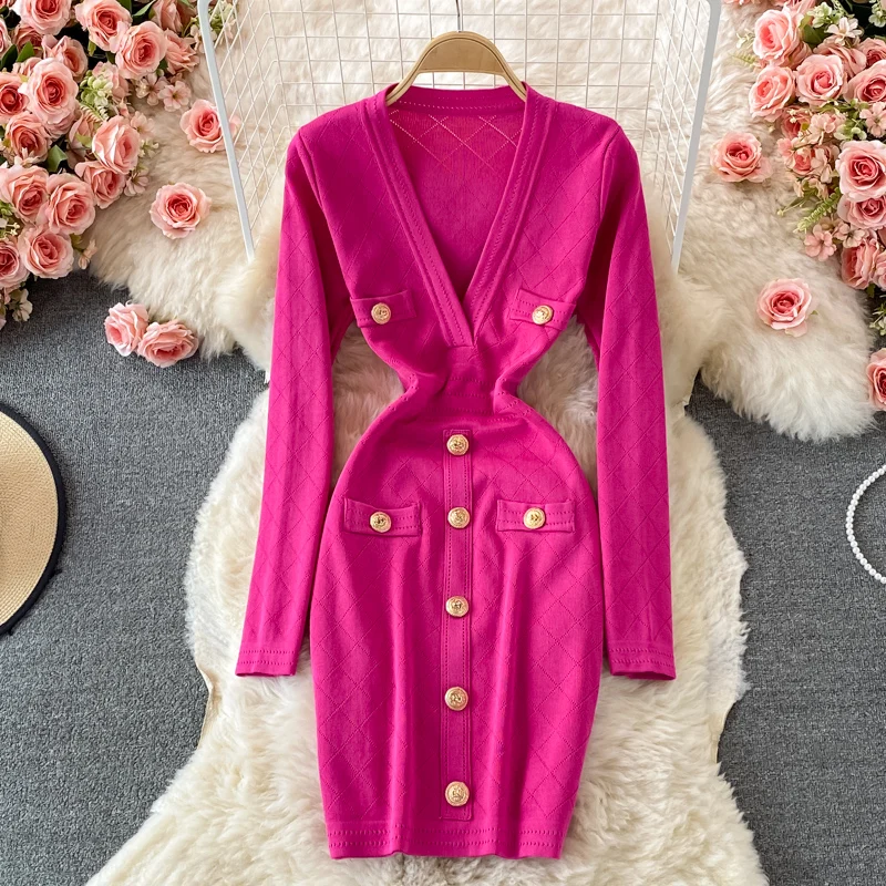 Autumn New Women's Pleated Korean Style Temperament V-neck Slim Mid-length Single-breasted Knitted Stretchy Hip Dress
Autumn New Women's Pleated Korean Style Temperament V-neck Slim Mid-length Single-breasted Knitted Stretchy Hip Dress