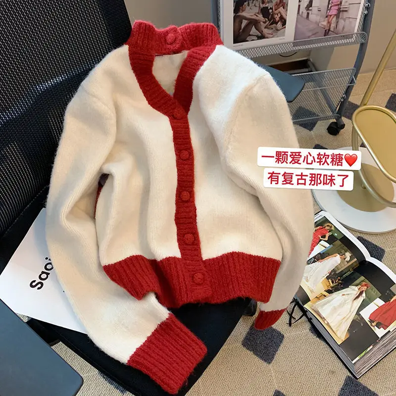 Свитера на пуговицах, женские свитера с V-образным вырезом, свитер с длинным рукавом, Женская куртка белого и красного цветов, пальто на зиму ...
Свитера на пуговицах, женские свитера с V-образным вырезом, свитер с длинным рукавом, Женская куртка белого и красного цветов, пальто на зиму ...