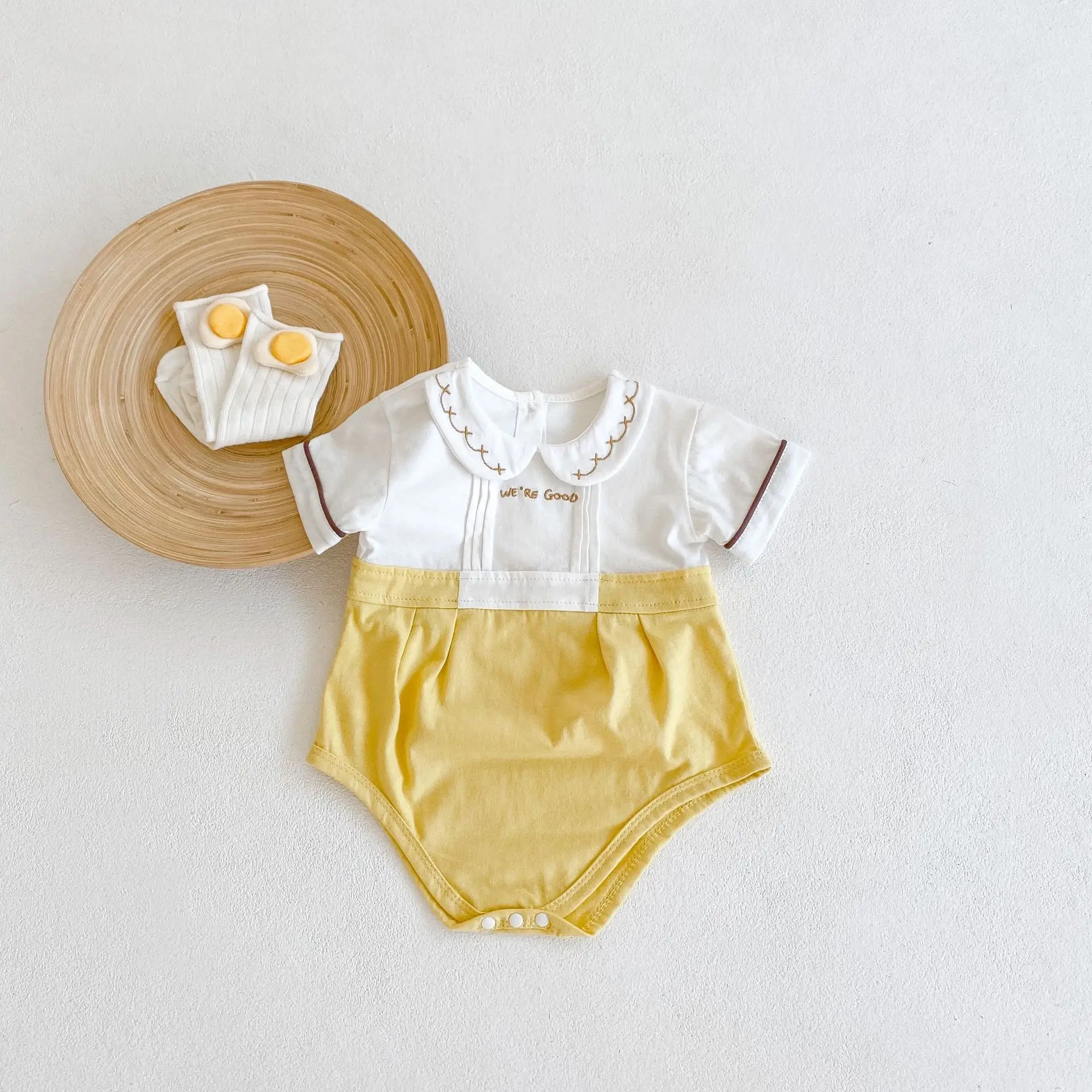 2022 Summer New Baby Girls Korean Style Baby Rompers Lace Polo Collar Pure Cotton Jumpsuit Romper
2022 Summer New Baby Girls Korean Style Baby Rompers Lace Polo Collar Pure Cotton Jumpsuit Romper