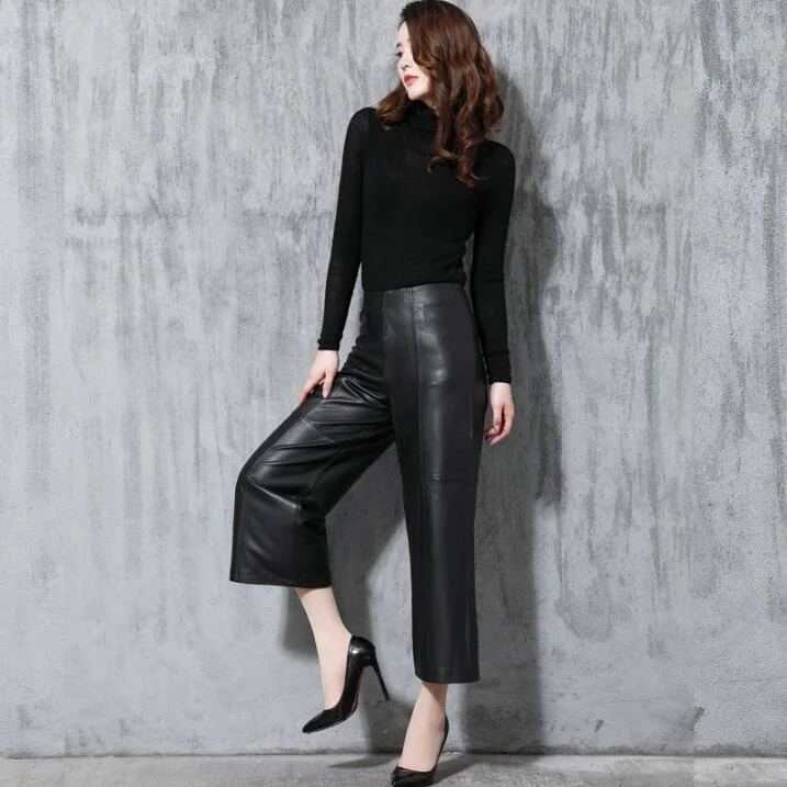 Winter new Haining Genuine leather women's Fashion trousers sexy wide leg sheep skin casual loose Female nine pants
Winter new Haining Genuine leather women's Fashion trousers sexy wide leg sheep skin casual loose Female nine pants