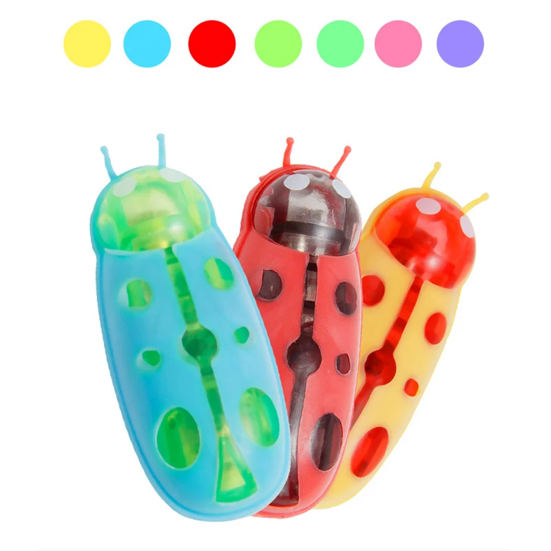 

Pet Interactive Electric Bug Cat Toy Cat Escape Obstacle Automatic Flip Toy Battery Operated Vibration Pet Beetle Playing Toys