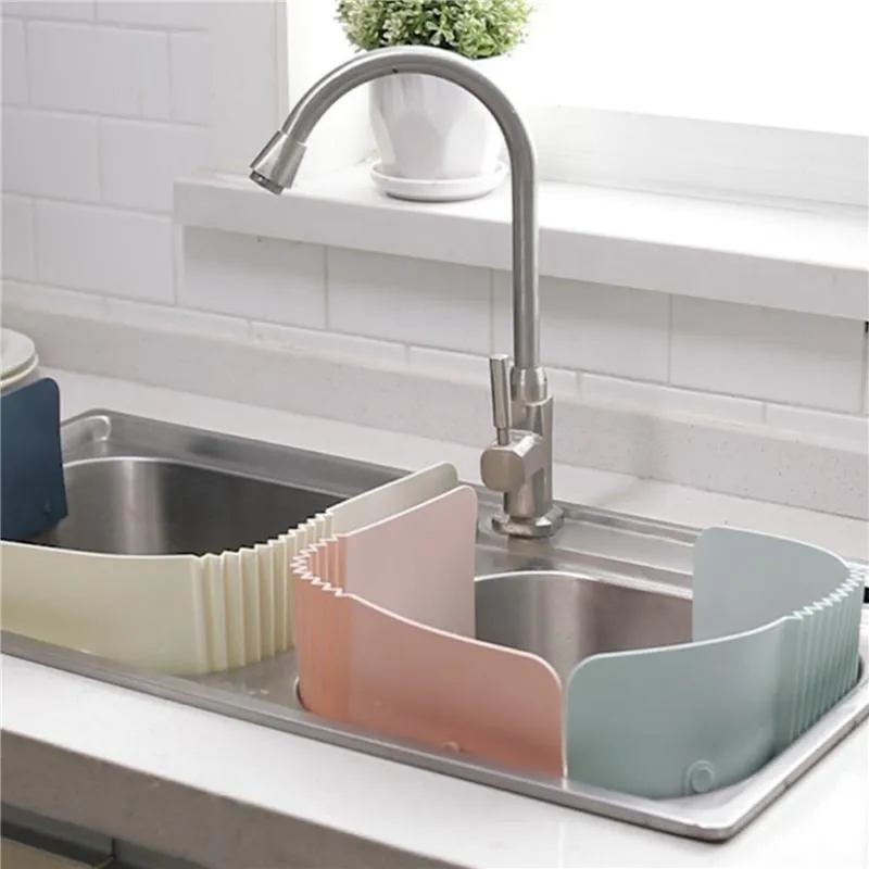 Anti-Splash Repeatable Water Baffle Board Kitchen Suction Cup Splash Guard Water Sink Flap Barrier Plate Splashproof Baffle Tool
Anti-Splash Repeatable Water Baffle Board Kitchen Suction Cup Splash Guard Water Sink Flap Barrier Plate Splashproof Baffle Tool