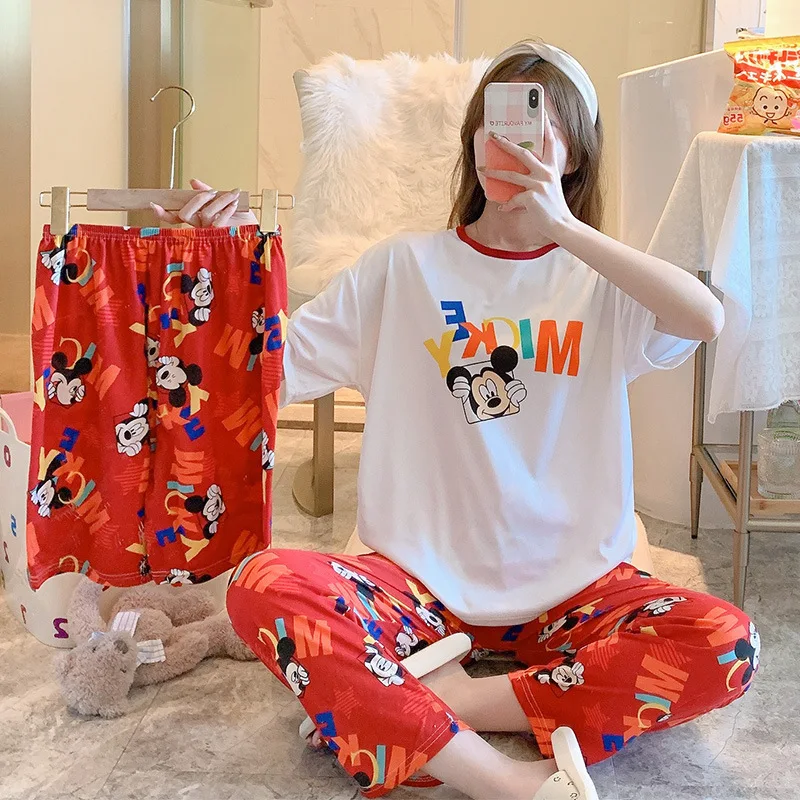 Pajamas Women's Mickey Star Delu Summer Short-sleeved Trousers Shorts Pajamas Disney Cartoon Milk Silk Three-piece Home Service
Pajamas Women's Mickey Star Delu Summer Short-sleeved Trousers Shorts Pajamas Disney Cartoon Milk Silk Three-piece Home Service