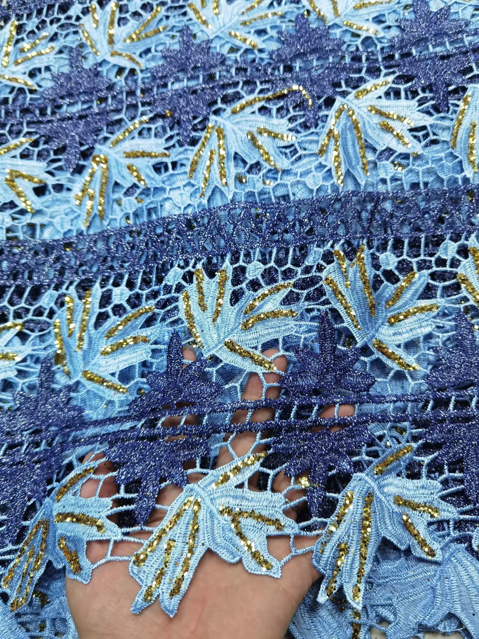 African Sequins Milk Silk Lace Fabric 2023 High Quality Lace Embroidery Water Soluble Lace Fabric For Nigerian Wedding Party Sew
African Sequins Milk Silk Lace Fabric 2023 High Quality Lace Embroidery Water Soluble Lace Fabric For Nigerian Wedding Party Sew