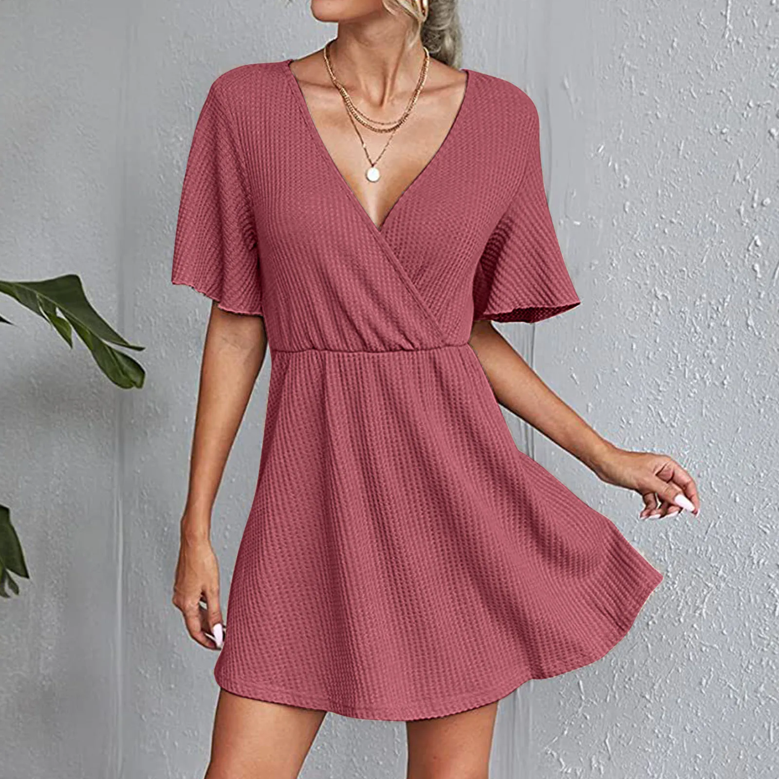 Dresses 2022 Women's Solid Color Short Sleeve Deep V Neck High Waist A Line Summer Short Dress Korean Chic Party Vestidos
Dresses 2022 Women's Solid Color Short Sleeve Deep V Neck High Waist A Line Summer Short Dress Korean Chic Party Vestidos