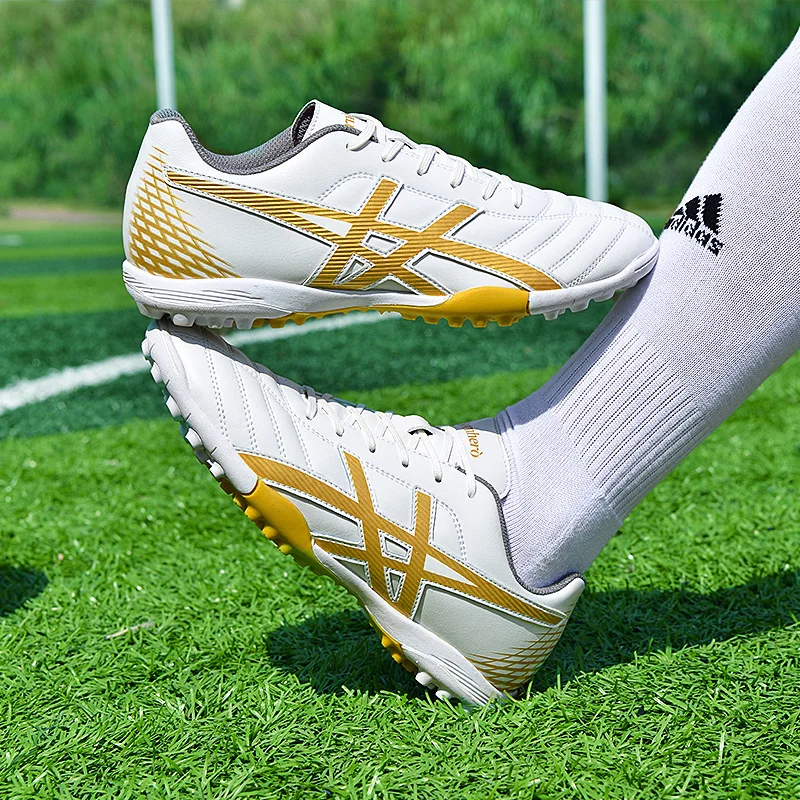 New men's professional football shoes non-slip FG/TF grass training football shoes youth outdoor sports football sneakers
New men's professional football shoes non-slip FG/TF grass training football shoes youth outdoor sports football sneakers