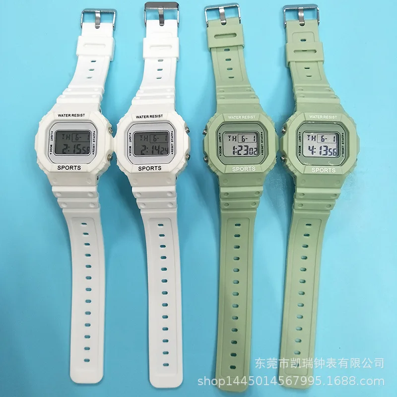 Multifunctional sports watch electronic watch fashion watches men waterproof led watch student watch luminous outdoor
Multifunctional sports watch electronic watch fashion watches men waterproof led watch student watch luminous outdoor