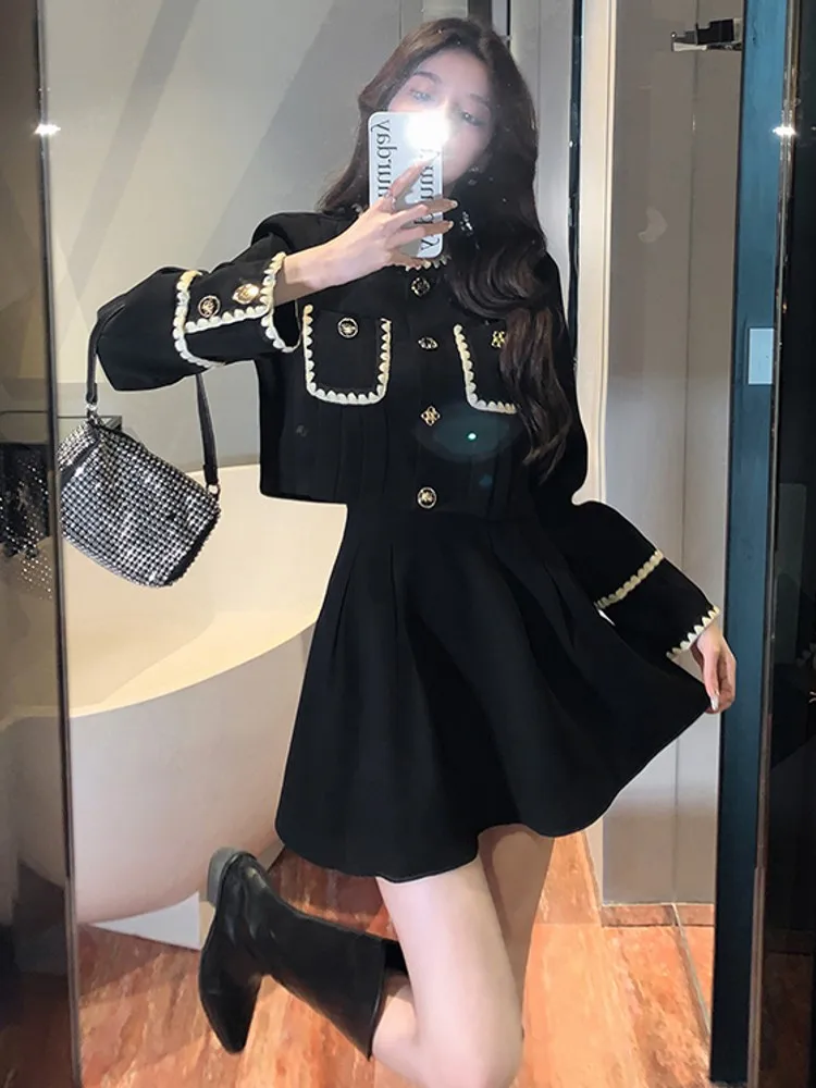 2023 Autumn Winter Vintage Two Piece Skirt Set Women Casual Party Mini Skirt Suit Female Korean Fashion Kawaii Outfits Set
2023 Autumn Winter Vintage Two Piece Skirt Set Women Casual Party Mini Skirt Suit Female Korean Fashion Kawaii Outfits Set