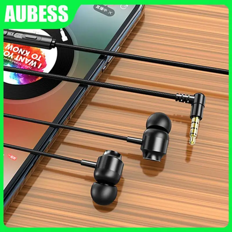 3.5mm Upgrade Version Stereo Headphones Adjustable Earphone Wired Earpiece For Android Low Frequency Comfortable Common Headset 
3.5mm Upgrade Version Stereo Headphones Adjustable Earphone Wired Earpiece For Android Low Frequency Comfortable Common Headset