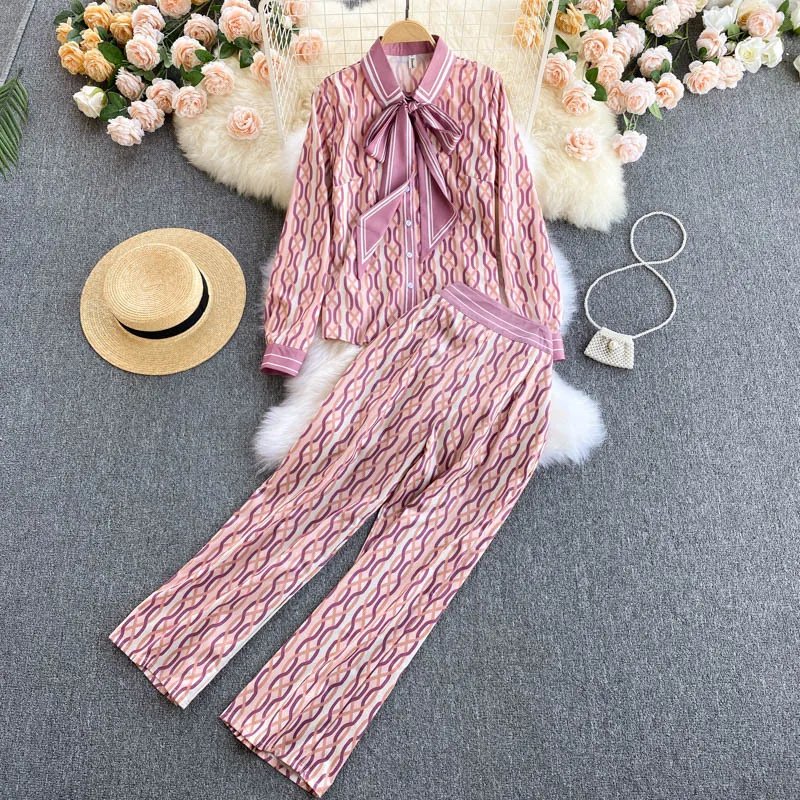 Print Women's Pajama Set Temperament Spring Autumn Ladies Sleepwear Two-piece With Pants Bow Collar Pijama Suit For Female
Print Women's Pajama Set Temperament Spring Autumn Ladies Sleepwear Two-piece With Pants Bow Collar Pijama Suit For Female