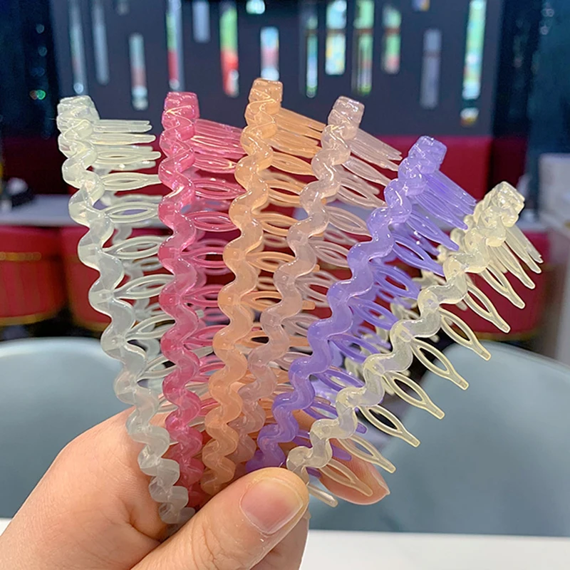 2022 New Acrylic Wave Toothed Hair Bands Scrub Wavy headband for women Girls Bezel Headwear Plastic Hair hoop Hair Accessories 
2022 New Acrylic Wave Toothed Hair Bands Scrub Wavy headband for women Girls Bezel Headwear Plastic Hair hoop Hair Accessories