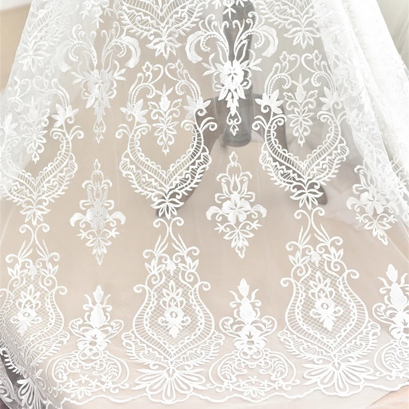 European Style Tulle Mesh Lace Fabric For Sewing Clothes Clear Sequins Bride Veil Material L274
European Style Tulle Mesh Lace Fabric For Sewing Clothes Clear Sequins Bride Veil Material L274