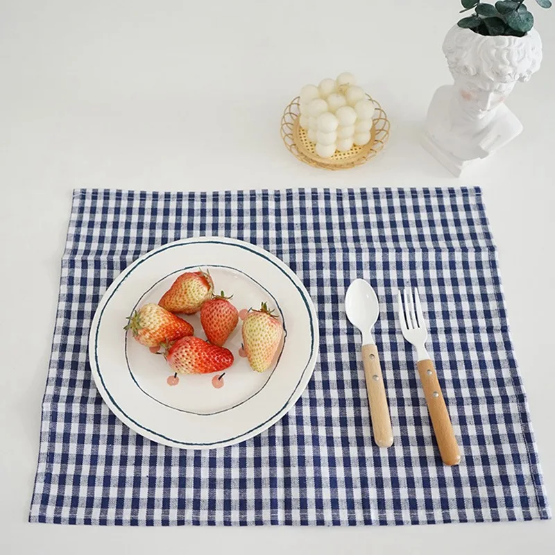 Fabric Simple Plaid Cotton and Linen Placemats, Fabric Napkins, Tablecloths, Fabric Coasters
Fabric Simple Plaid Cotton and Linen Placemats, Fabric Napkins, Tablecloths, Fabric Coasters
