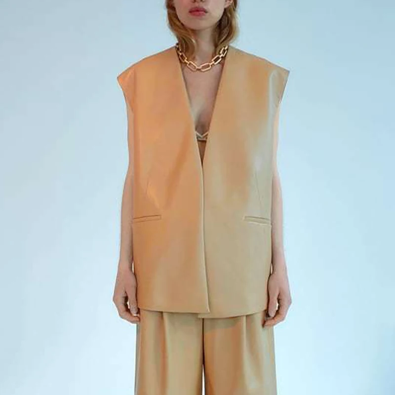 2022 Spring Women Fashion Solid Color Faux Leather Vest Jacket Casual Loose Sleeveless V Neck With Pocket Female Chic Top CD8449
2022 Spring Women Fashion Solid Color Faux Leather Vest Jacket Casual Loose Sleeveless V Neck With Pocket Female Chic Top CD8449