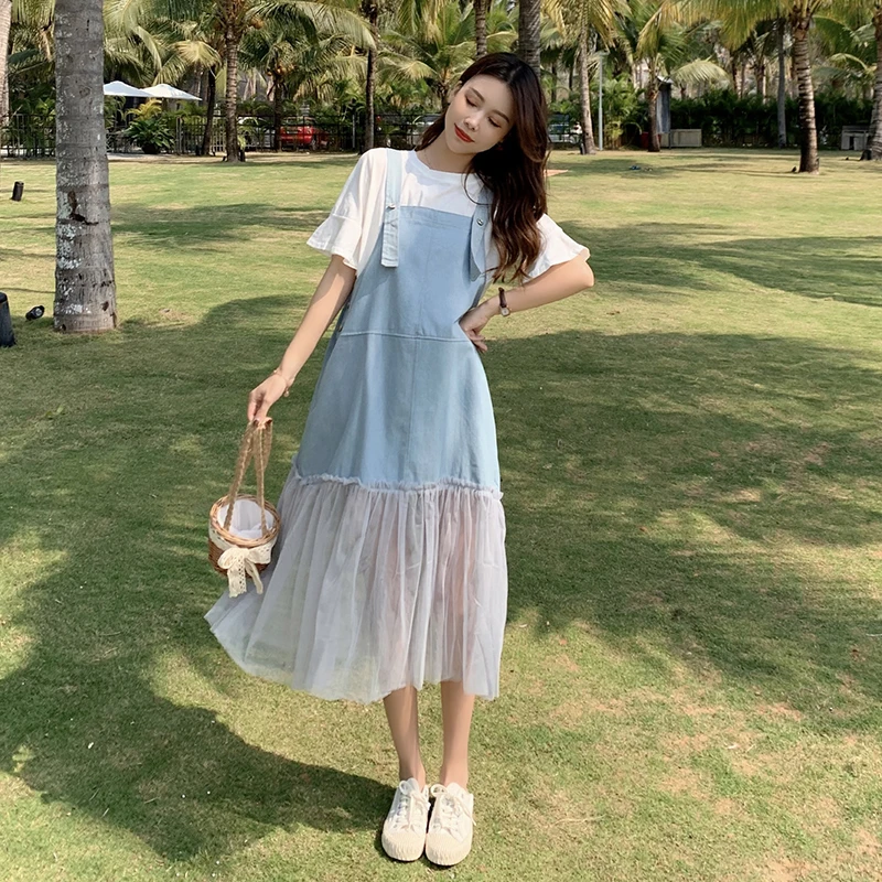 Plus Size Summer New Women's Two Pieces Set Elegant White Flare Sleeve T Shirt+Shoulder Strap Denim Patchwork A Line Dress Suit
Plus Size Summer New Women's Two Pieces Set Elegant White Flare Sleeve T Shirt+Shoulder Strap Denim Patchwork A Line Dress Suit