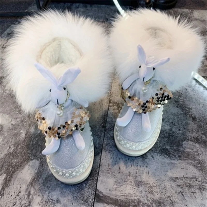 Hand-designed pearl rhinestones cute pearl white fox fur all-in-one rabbit plus velvet snow boots women's cotton shoes 35-40 
Hand-designed pearl rhinestones cute pearl white fox fur all-in-one rabbit plus velvet snow boots women's cotton shoes 35-40