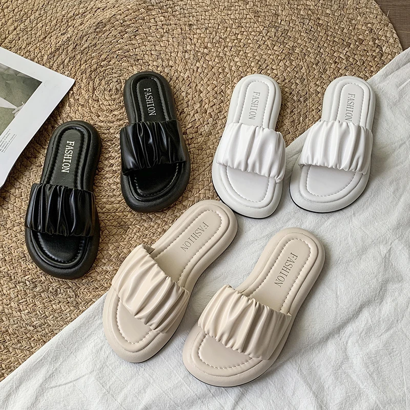 Slippers Casual Shoes Woman 2022 Med Pantofle Lady Platform Luxury Flat New Girl Fashion Slides PU Rubber Female Shoes Womens Sl
Slippers Casual Shoes Woman 2022 Med Pantofle Lady Platform Luxury Flat New Girl Fashion Slides PU Rubber Female Shoes Womens Sl