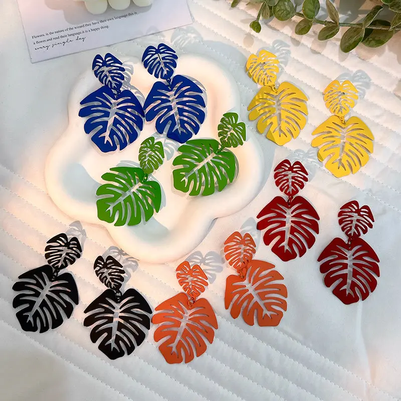 Women Summer Vacation Beach Hollowed Out Colorful Leaf Earrings Fashion Long Pendant Earrings Accessories
Women Summer Vacation Beach Hollowed Out Colorful Leaf Earrings Fashion Long Pendant Earrings Accessories