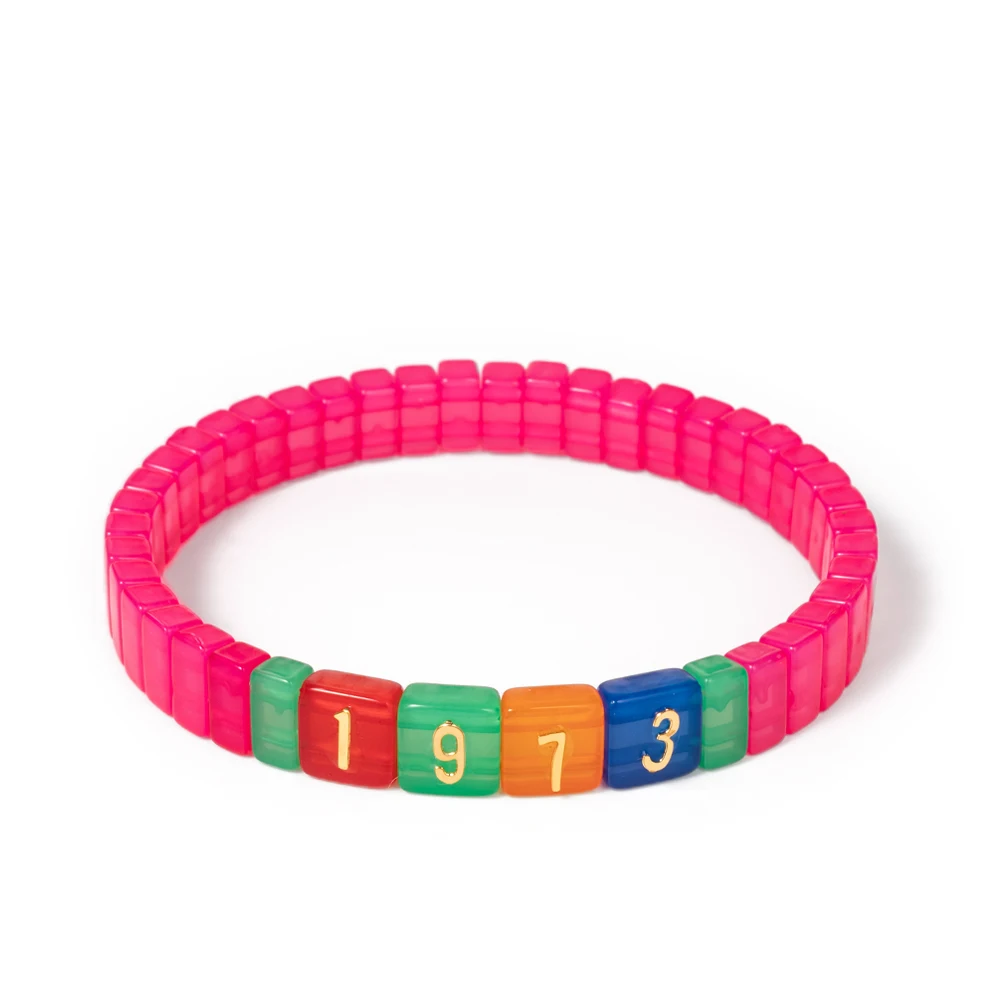 New Style Bohemia 1973 Translucent Tile Plastic Beads Elastic Bracelet Bracelet for Women Boho
New Style Bohemia 1973 Translucent Tile Plastic Beads Elastic Bracelet Bracelet for Women Boho
