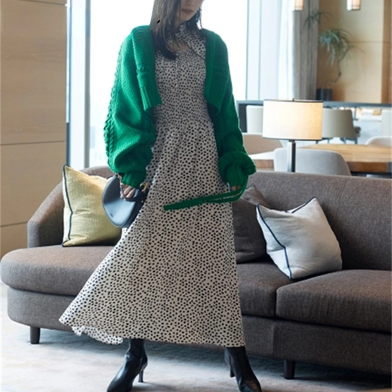 Dinboa-2022 Autumn Winter New Women Vests Temperament Japanese Sweet Dresses Love Printed Drawstring Slim Waist Dresses
Dinboa-2022 Autumn Winter New Women Vests Temperament Japanese Sweet Dresses Love Printed Drawstring Slim Waist Dresses