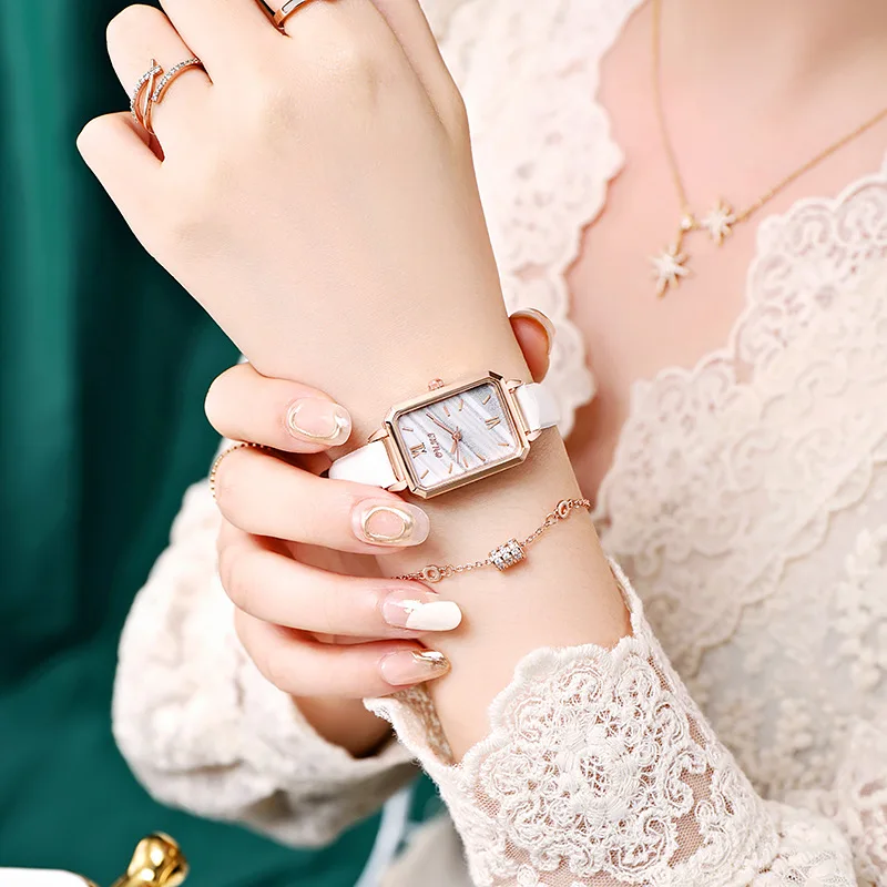 Women Watches Vintage Casual Leather Belt Watches Simple Ladies' Small Dial Quartz Clock Wristwatches Women Clock Wrist
Women Watches Vintage Casual Leather Belt Watches Simple Ladies' Small Dial Quartz Clock Wristwatches Women Clock Wrist