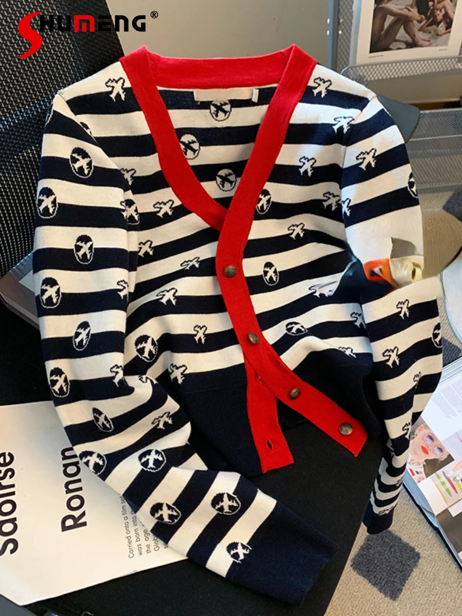 Female Simple Contrast Color Striped Knitted Cardigan Coat Women 2022 Autumn New Fashion Chic Elegant Long Sleeve Sweater Top
Female Simple Contrast Color Striped Knitted Cardigan Coat Women 2022 Autumn New Fashion Chic Elegant Long Sleeve Sweater Top