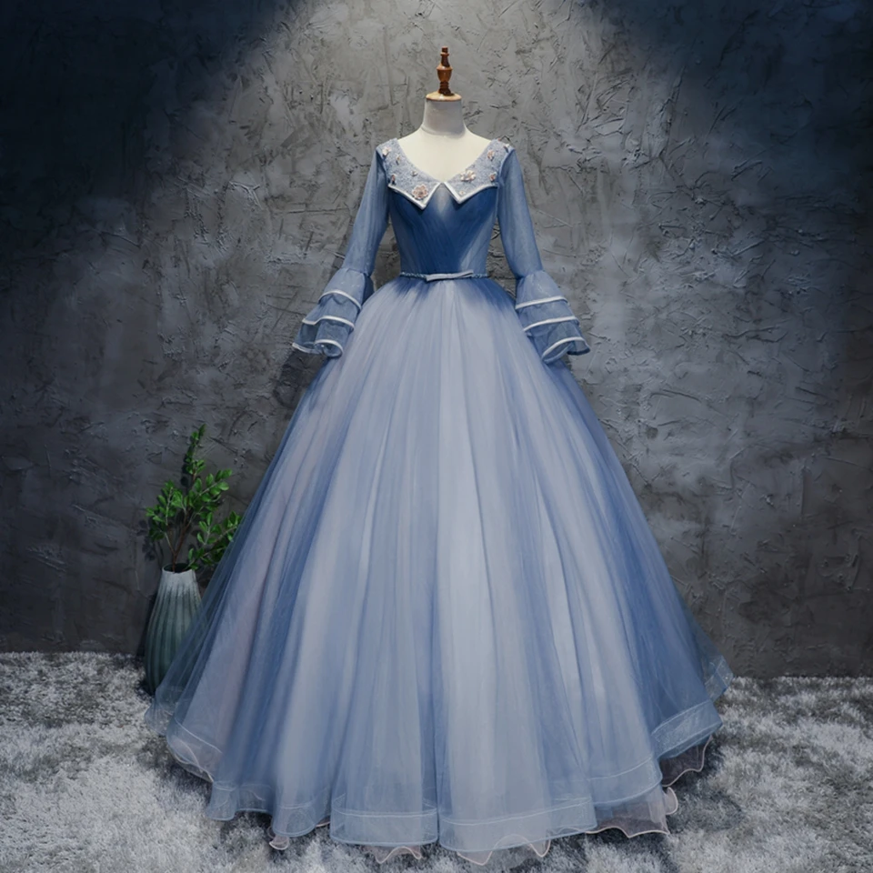 Long Sleeves A-Line Quinceanera Dresses Tulle V-Neck Appliques Beading Bow Prom Dress Lace Up Elegant Formal Evening Party 2022
Long Sleeves A-Line Quinceanera Dresses Tulle V-Neck Appliques Beading Bow Prom Dress Lace Up Elegant Formal Evening Party 2022