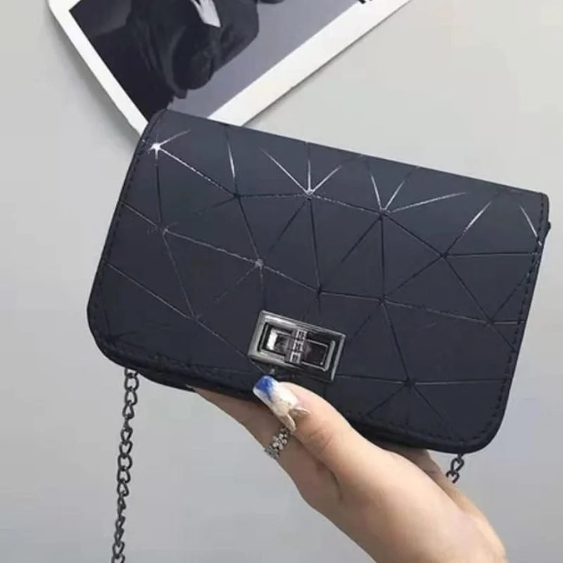 2022 Bags for Women Fashionable Shoulder Bags Female Messenger Bag Handbag Chain Wild Crack Printing Wild Crossbody Bag
2022 Bags for Women Fashionable Shoulder Bags Female Messenger Bag Handbag Chain Wild Crack Printing Wild Crossbody Bag