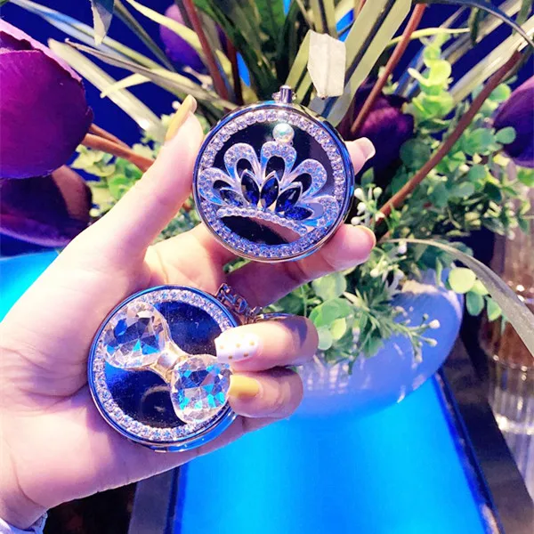Pocket Ashtray Outdoor Rhinestone Stainless Steel Luxury Ashtray With Key Chain And Cover Portable Ashtray Mini Swan Flower Tray
Pocket Ashtray Outdoor Rhinestone Stainless Steel Luxury Ashtray With Key Chain And Cover Portable Ashtray Mini Swan Flower Tray