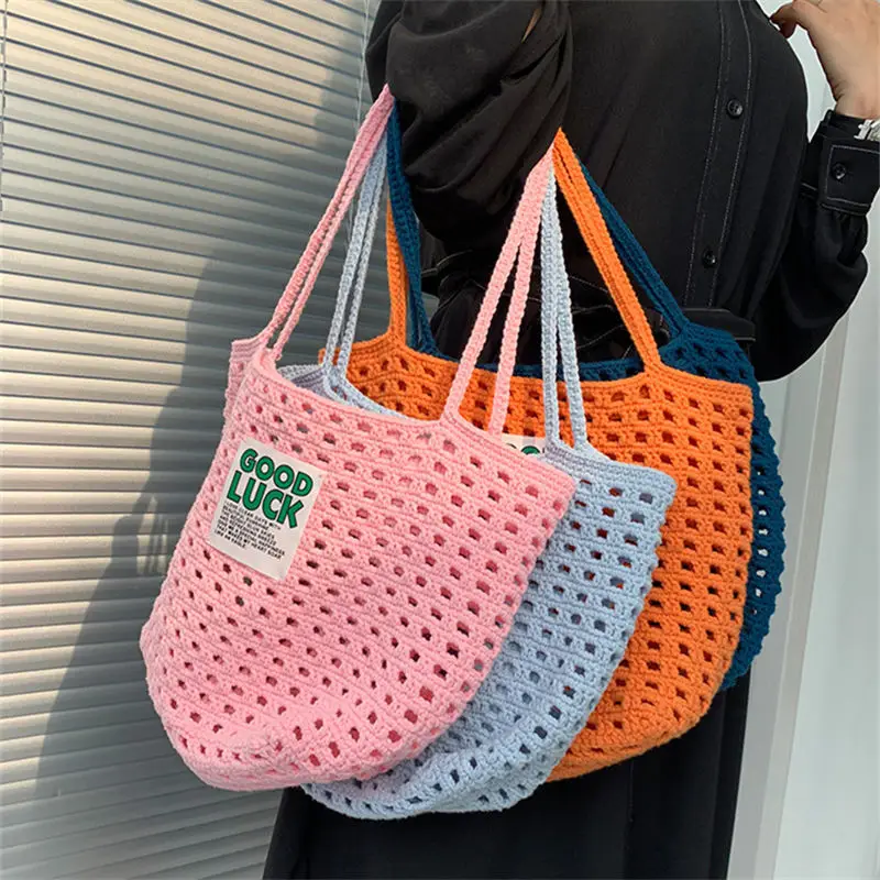 2021 Summer Hollow Knitted Large Capacity Handbag Designer Ladies Shoulder Bag Hand Knit Ladies Handbag Casual
2021 Summer Hollow Knitted Large Capacity Handbag Designer Ladies Shoulder Bag Hand Knit Ladies Handbag Casual