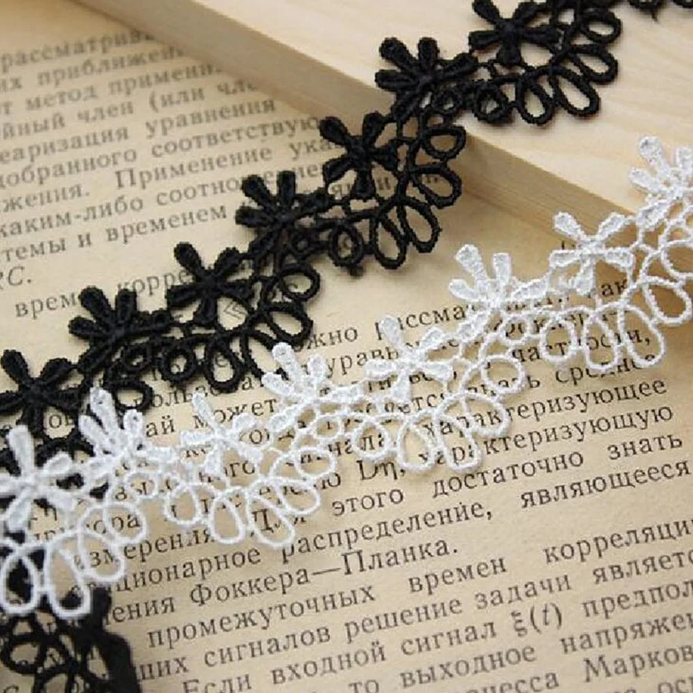 1Yards Latest Lace Fabric Applique White Lace Fabrics Trim Ribbon Guipure Wide 2.2CM Laces Collar Sewing Trimmings For Clothing
1Yards Latest Lace Fabric Applique White Lace Fabrics Trim Ribbon Guipure Wide 2.2CM Laces Collar Sewing Trimmings For Clothing