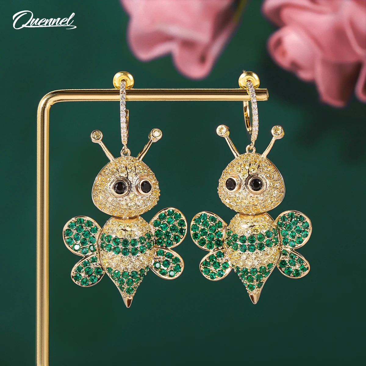 QUENNEL Fashion temperament female European and American heavy industry micro inlaid zirconium diamond small bee Earrings
QUENNEL Fashion temperament female European and American heavy industry micro inlaid zirconium diamond small bee Earrings