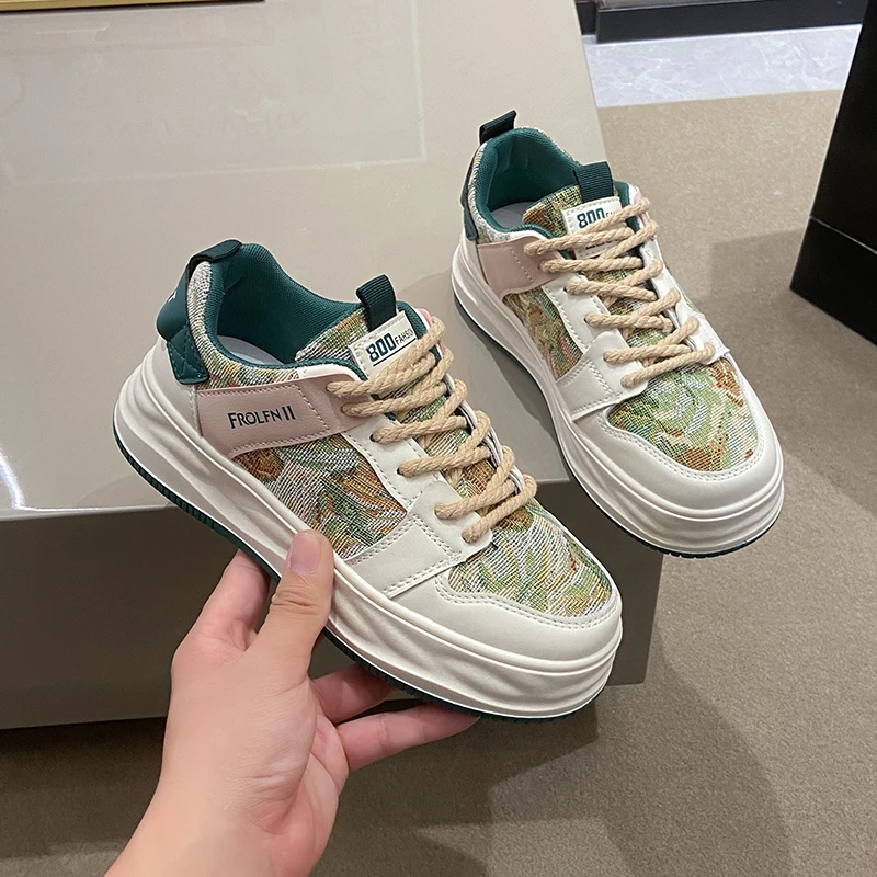 Women's Shoes Trend Sneakers Platform Tennis Female Casual Running Fashion Low Flat Designer Luxury Girls Vulcanized Kawaii
Women's Shoes Trend Sneakers Platform Tennis Female Casual Running Fashion Low Flat Designer Luxury Girls Vulcanized Kawaii