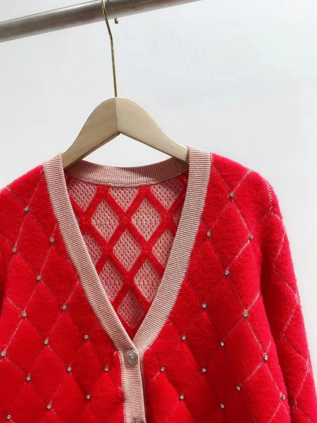 Women's Sweater V-Neck Single Breasted Splicing Argyle Diamonds Knitted Cardigan Wool Vintage Autumn Winter Coat
Women's Sweater V-Neck Single Breasted Splicing Argyle Diamonds Knitted Cardigan Wool Vintage Autumn Winter Coat