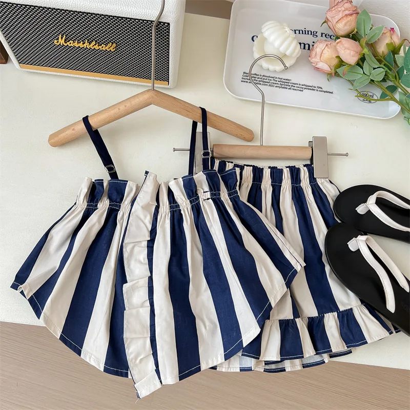 2023 New Child Clothes Sets Sleeveless Ruffles Striped Blue 2 Piece Sets Designer Girls Clothes Set 18M-7T
2023 New Child Clothes Sets Sleeveless Ruffles Striped Blue 2 Piece Sets Designer Girls Clothes Set 18M-7T