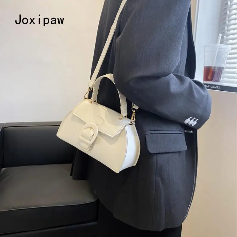 Women's European New Shoulder Bag Designer Handbag Small Handbag Pu Leather Fashion Messenger Bag
Women's European New Shoulder Bag Designer Handbag Small Handbag Pu Leather Fashion Messenger Bag