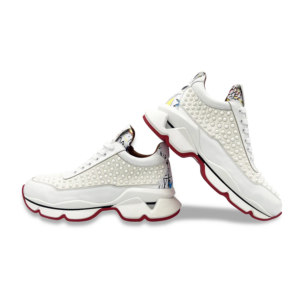 Luxury Design Shoes Full Rivet White Cowhide Leather Red Sole Basketball Shoes Unisex Couples Outdoor Shoes Large Size Sports
Luxury Design Shoes Full Rivet White Cowhide Leather Red Sole Basketball Shoes Unisex Couples Outdoor Shoes Large Size Sports