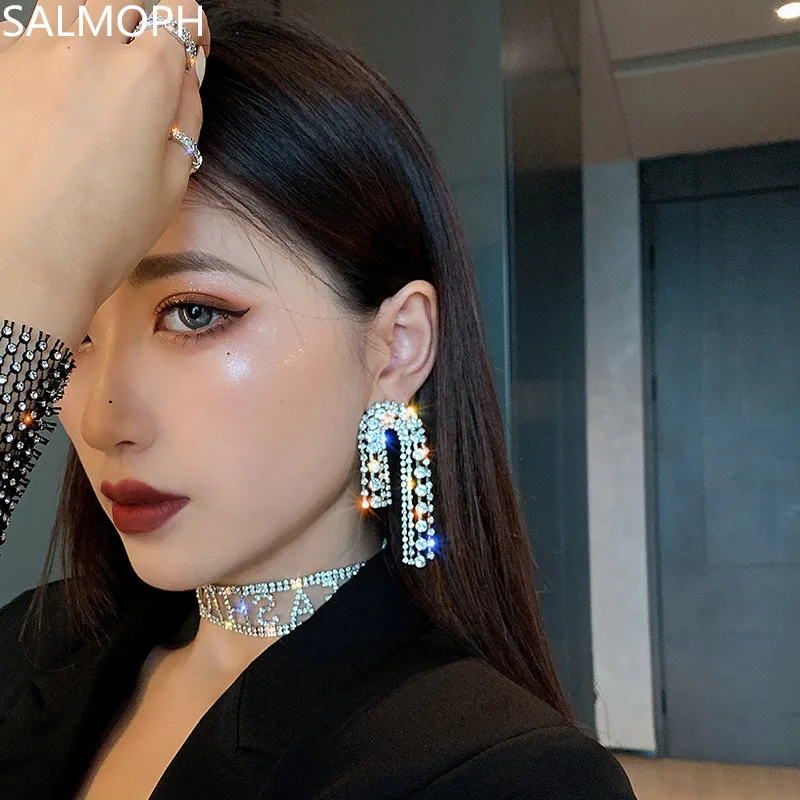 2022 Europe And The United States Tassel White Crystal Hyperbole Irregular Drop Earrings For Women Luxury Personality Earring
2022 Europe And The United States Tassel White Crystal Hyperbole Irregular Drop Earrings For Women Luxury Personality Earring