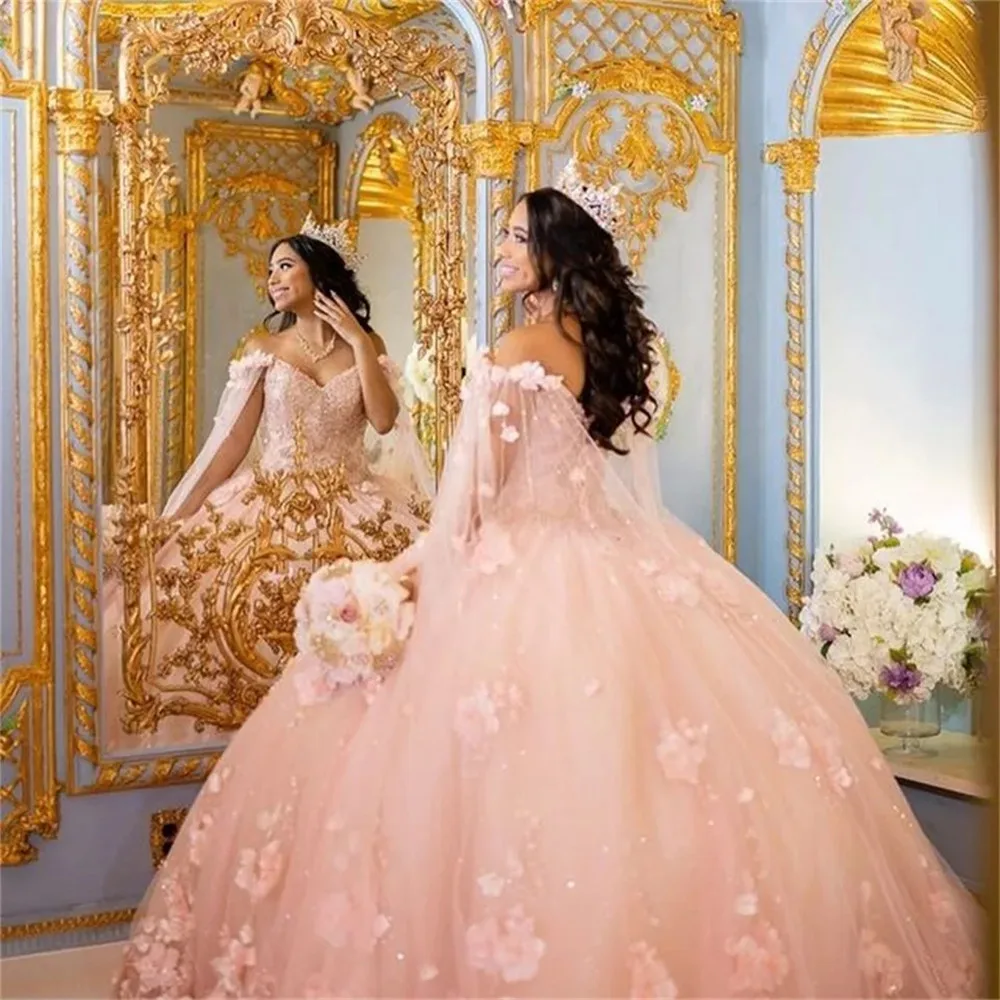 ANGELSBRIDEP Pink Quinceanera Dresses With Cape Sweet 16 Sexy Off the Shoulder 3D Flowers Lace Appliques Birthday Princess Gowns
ANGELSBRIDEP Pink Quinceanera Dresses With Cape Sweet 16 Sexy Off the Shoulder 3D Flowers Lace Appliques Birthday Princess Gowns