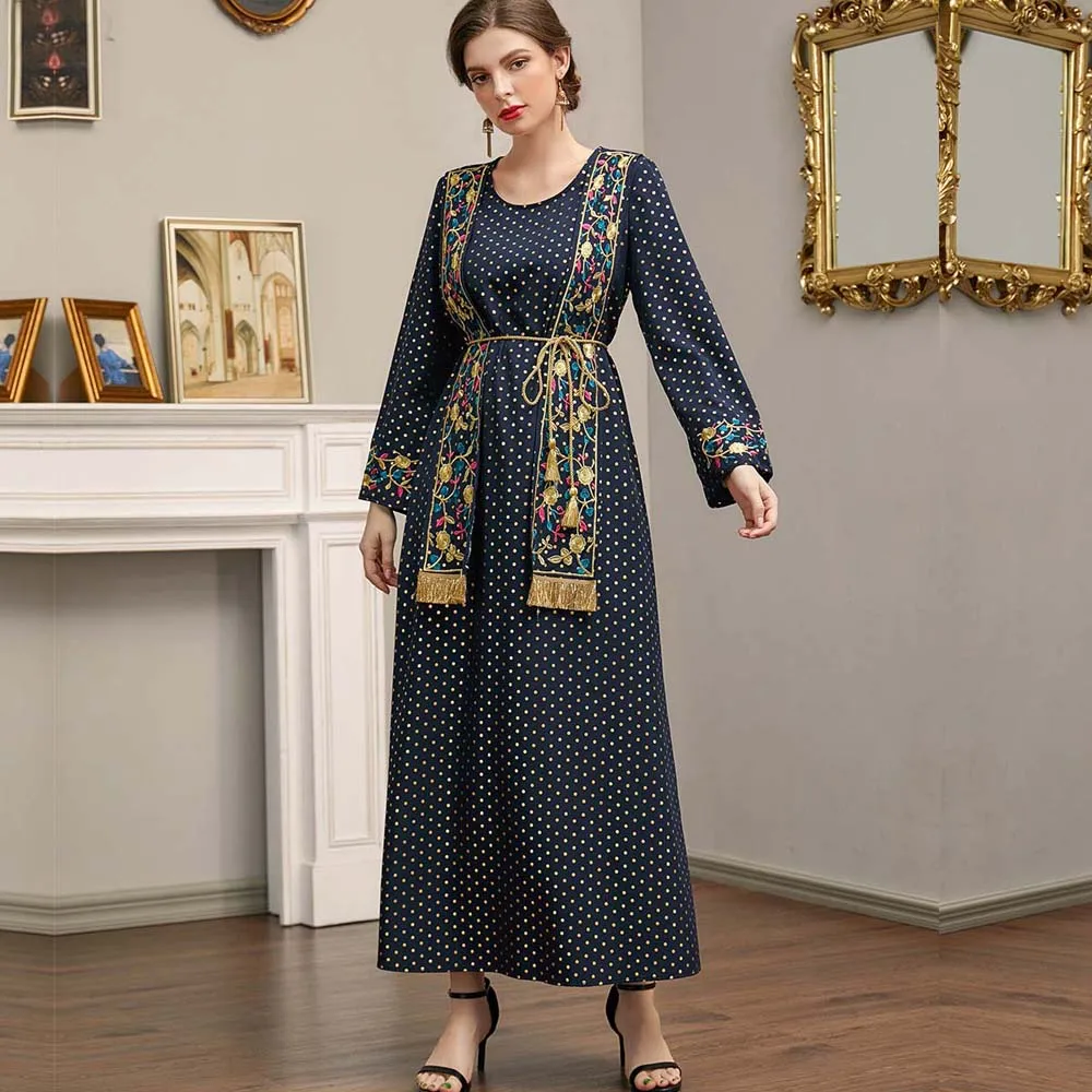 Muslim Dress Women Embroidered Fashion Dot Print Ethnic Fringe Dress Ramadan 2022 New Kaftan Abayas Djellaba Kaftan Moroccan
Muslim Dress Women Embroidered Fashion Dot Print Ethnic Fringe Dress Ramadan 2022 New Kaftan Abayas Djellaba Kaftan Moroccan