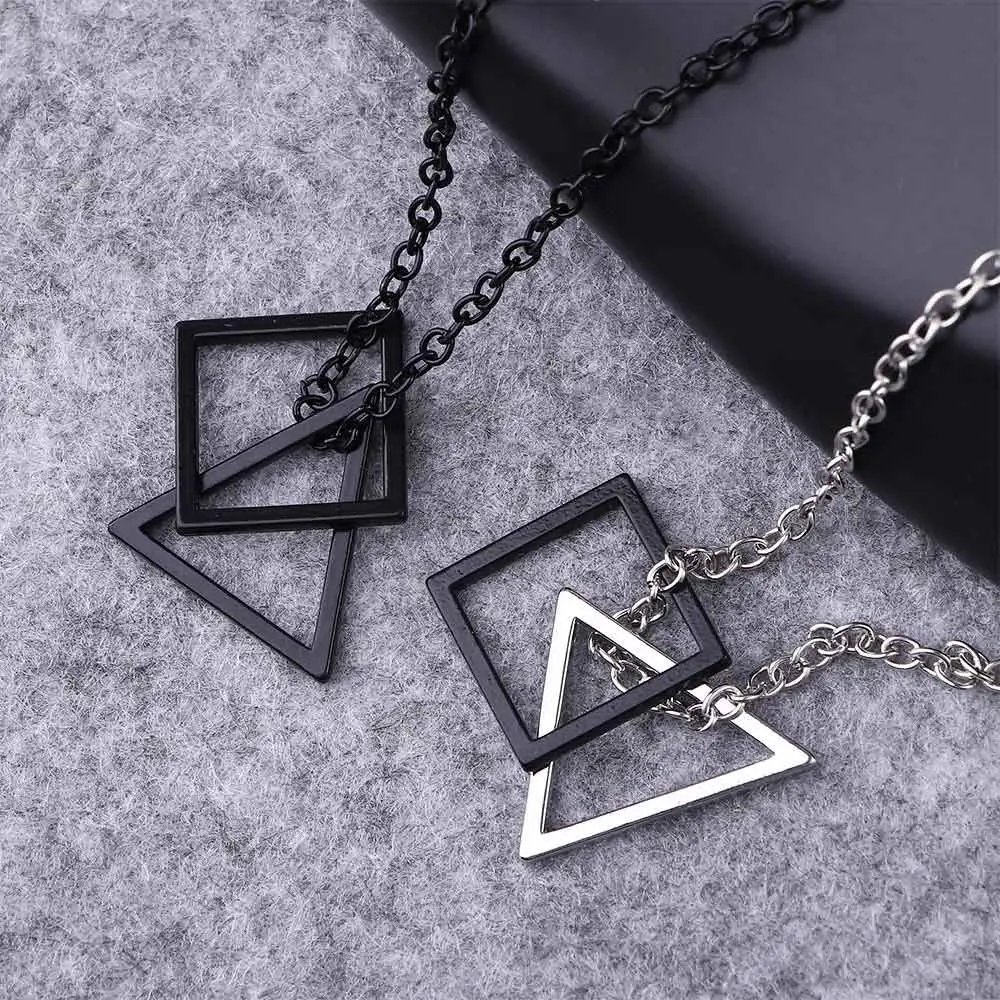 

Cold Wind Style Triangle Punk Square Couple Women Fashion Jewelry Clavicle Chain Pendant Necklace Geometric Necklace