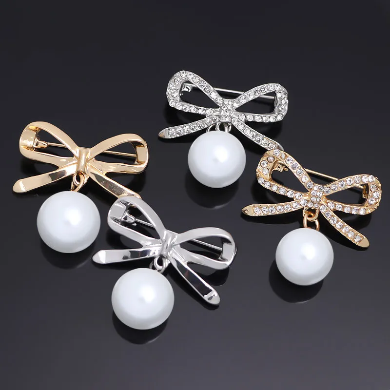 Pearl Brooch Bow Knot Rhinestone Brooch Glossy Pin Buckle Clothing Accessories Weddings Party Casual Brooch Pins Gifts 
Pearl Brooch Bow Knot Rhinestone Brooch Glossy Pin Buckle Clothing Accessories Weddings Party Casual Brooch Pins Gifts
