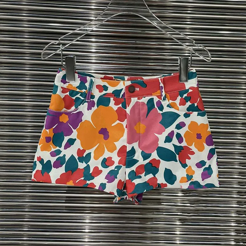 2022 Summer Runway New Fashion Shorts Women Luxury High Waist Color Printing Denim Short Pants Casual Loose Shorts Streetwear
2022 Summer Runway New Fashion Shorts Women Luxury High Waist Color Printing Denim Short Pants Casual Loose Shorts Streetwear