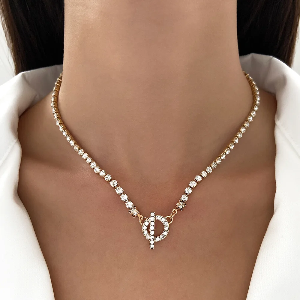 Simple OT Buckle Necklace For Women Fashion Elegant Rhinestone Clavicle Chain Collar Choker Necklace Female Party Dinner Jewelry
Simple OT Buckle Necklace For Women Fashion Elegant Rhinestone Clavicle Chain Collar Choker Necklace Female Party Dinner Jewelry